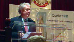 Le premier ministre du Québec a prononcé un discours à l'Université de Mumbai.
