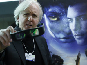 James Cameron au lancement de son film Avatar, à Davos.
