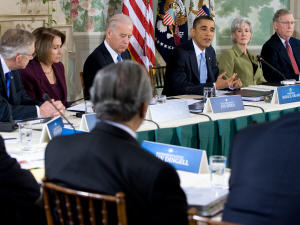 Barack Obama a présidé la rencontre, qui a réuni une quarantaine d'élus des deux partis.
