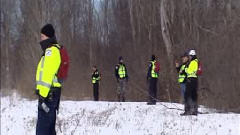 Une quinzaine de policiers poursuivent les recherches dans le parc de la Gatineau.