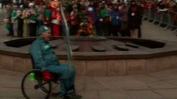 Porteur de la flamme paralympique