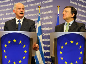 Le premier ministre grec, George Papandreou (à gauche) et le président de la Commission européenne, Jose Manuel Barroso, se sont rencontrés le 17 février dernier.
