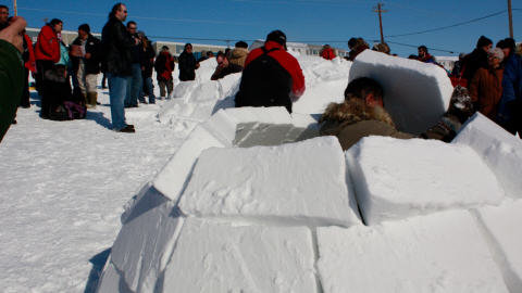 Concours de construction d'igloo