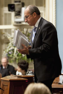 Yvon Vallières, président de l'Assemblée nationale