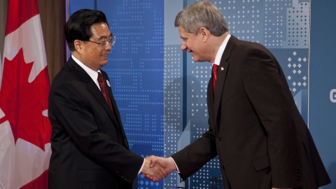 Le premier ministre Harper accueille le pr�sident de la Chine Hu Jintao.