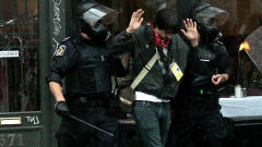 Un journaliste est arr�t� par la police le 27 juin, � Toronto
