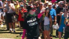 Des centaines de personnes ont manifest� � Toronto contre le travail des policiers lors du Sommet du G20.