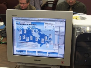 Les résultats du recensement 2002 sont dévoilés aux journalistes à Ottawa.