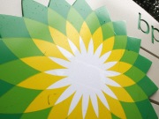 Le logo de BP � une station-service