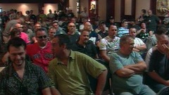 Les débardeurs du Port de Montréal votent sur le protocole de retour au travail.