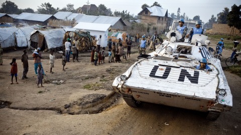 Des soldats indiens de la MONUSCO lors d'une patrouille dans le Nord-Kivu en juin 2010.