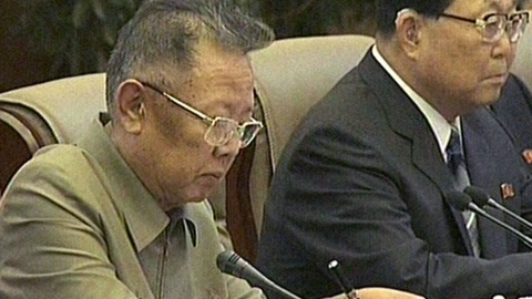 Le leader nord-cor�en Kim Jong-il re�u � P�kin par le pr�sident chinois Hu Jintao