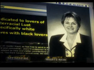 Des photos compromettantes de Lori Douglas ont circulé sur Internet.