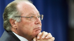 Le commissaire Michel Bastarache