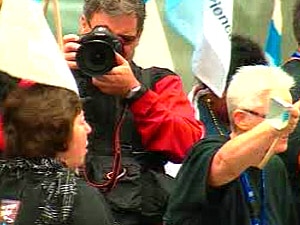 Archives : Manif au CSSS Jeanne-Mance
