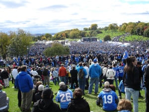 Des dizaines de milliers de personnes ont pris part à la Marche bleue.