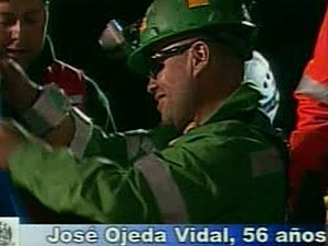 Jose Oleda Vidal, diabétique, est le septième mineur à remonter à la surface à 5 h 21.