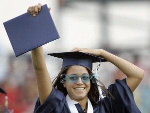 Ottawa donne un coup de pouce aux diplômés étrangers