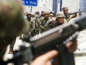 L'armée brésilienne dans les favelas de Rio