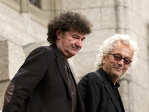 Robert Charlebois et Luc Plamondon à la Chambre des communes, le 30 novembre 2010