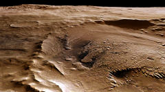 Le cratère est situé à l'est de Terra Meridiani.