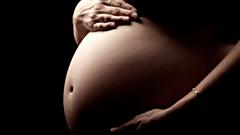Une femme enceinte