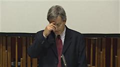 Le Maire de Saguenay perd son combat pour réciter la prière au Conseil 110317_06u81_tremblay_jean_priere_4