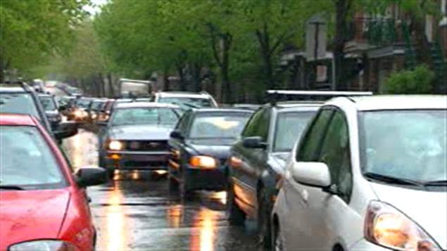 La circulation de l'avenue Christophe-Colomb est déviée sur Chambord.