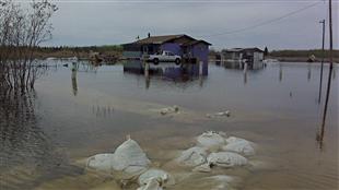 Inondations : des Autochtones pourraient poursuivre la province et le fédéral