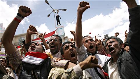 Des protestaires yéménites exigent le départ du président Saleh à Sanaa