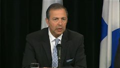 Le ministre des Transports, Sam Hamad