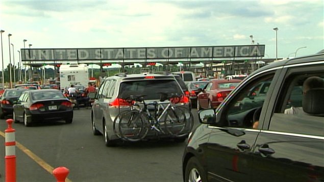 Attente aux douanes américaines pour des automobilistes canadiens