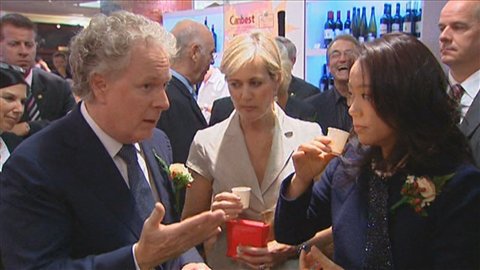 Jean Charest lors de sa visite en Chine