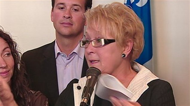 La chef péquiste Pauline Marois en point de presse lors de la clôture du caucus de son parti à Saguenay