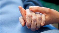 Des soins pour personnes �g�es