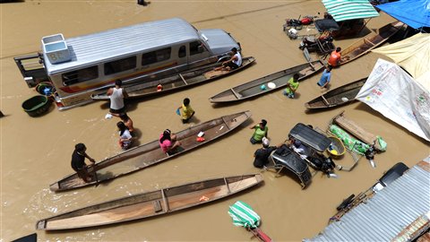 Saison des pluies AFP_110930_260cw_philippine-inondations_8