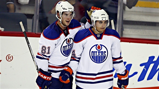 Taylor Fedun et Jordan Eberle