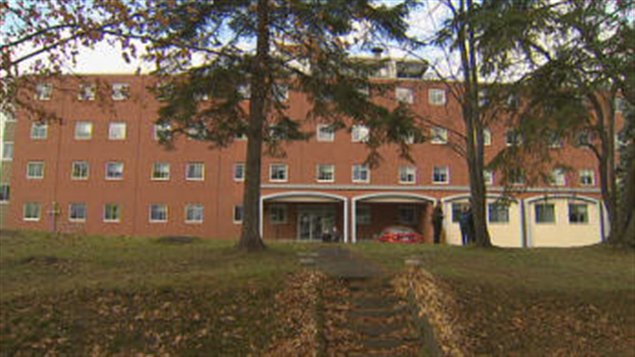 L'un des bâtiments mis en vente par les Soeurs Dominicaines de Sherbrooke