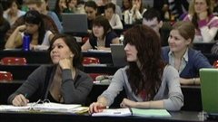 Des étudiants