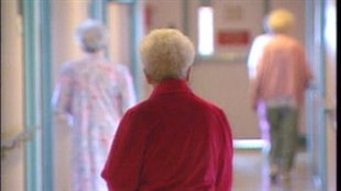 Québec investit en faveur du maintien à domicile des aînés