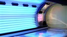 Bannir l'accès aux salons de bronzage aux moins de 18 ans?