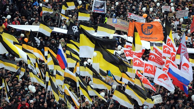 Manifestation dénonçant les résultats des législatives russes à Moscou, le 24 décembre 2011