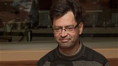 Sylvain Martel, professeur et ing�nieur. Il dirige le laboratoire de Nanorobotique de l'�cole Polytechnique � Montr�al