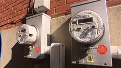 Les nouveaux compteurs dits � intelligents � d'Hydro-Qu�bec.