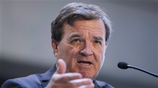 Sécurité de la vieillesse : Jim Flaherty cherche à calmer les craintes
