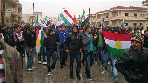 Des manifestations de l'opposition à Afrin dans le nord-ouest de la Syrie. (photo prise par les Comités locaux de coordination)
