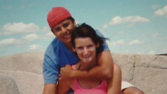 Une photo de Sheila Nabb prise à Peggy's Cove en Nouvelle-Écosse. La femme de 37 ans a été gravement battue dans un luxueux hôtel de Mazatlan, au Mexique.
