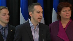 Le Parti québécois réclame une enquête sur le projet du train de l'Est