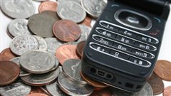 téléphone argent
