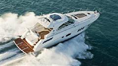 Ce yacht est exposé au salon du bateau de Vancouver